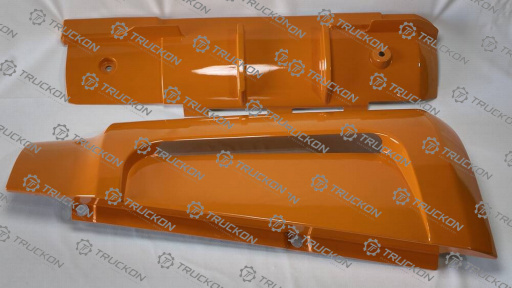 Обтекатель кабины F-3000  R/L DZ13241870011/12