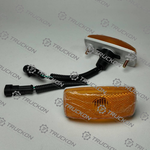 Фонарь боковой HOWO	WG9100720012