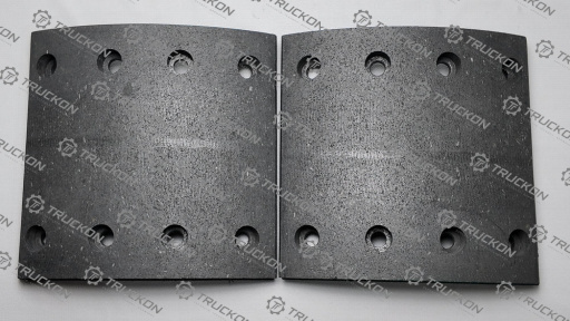 Накладки тормозные задние 8*2 HUATAI  WG9200340068 