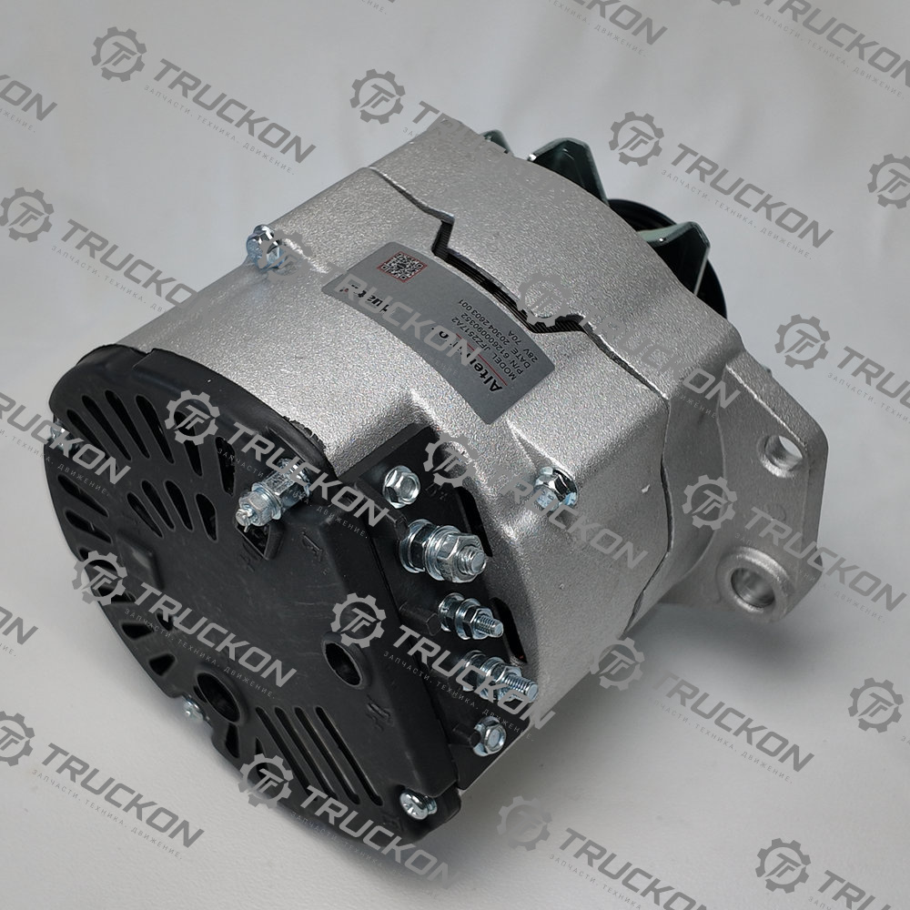 Генератор  28V-70A HUATAI	 612600090352
