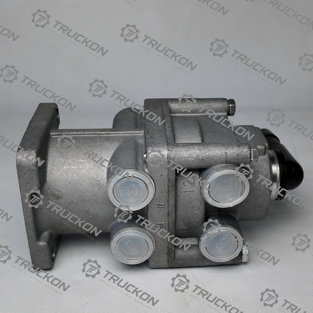 Главный тормозной кран HOWO WG9719360005
