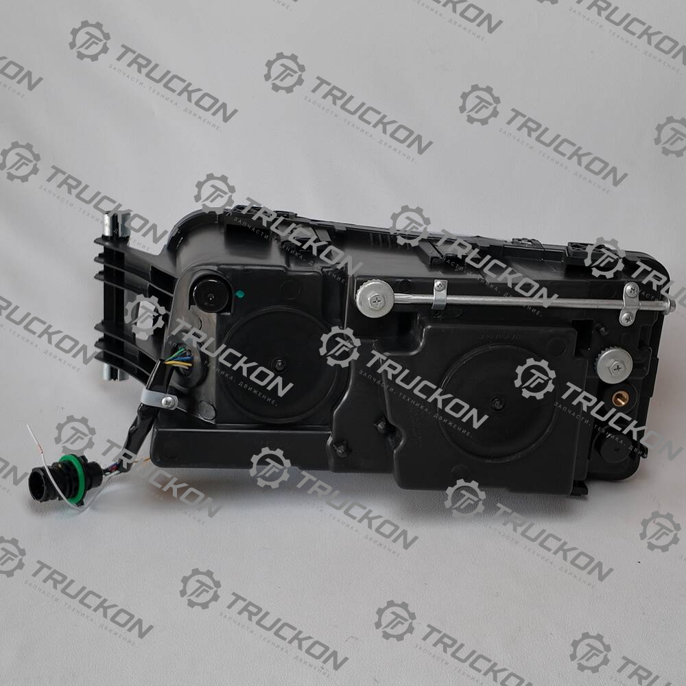 Фара  HOWO LED R  (Правый)	T5G (JGMF)  811W25101-6002